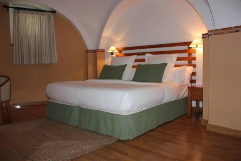 Hotel Ahc Palacio Coria Exteriör bild